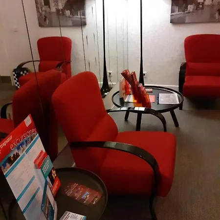 Hostal Montecarlo-2